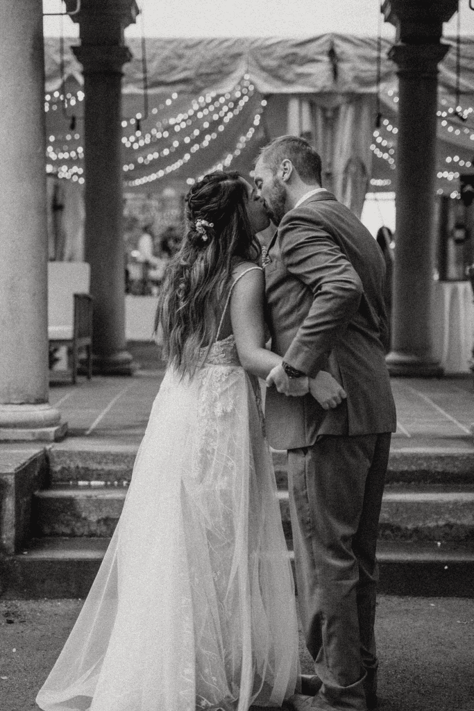 Candid and intimate Eolia Mansion wedding reception photos